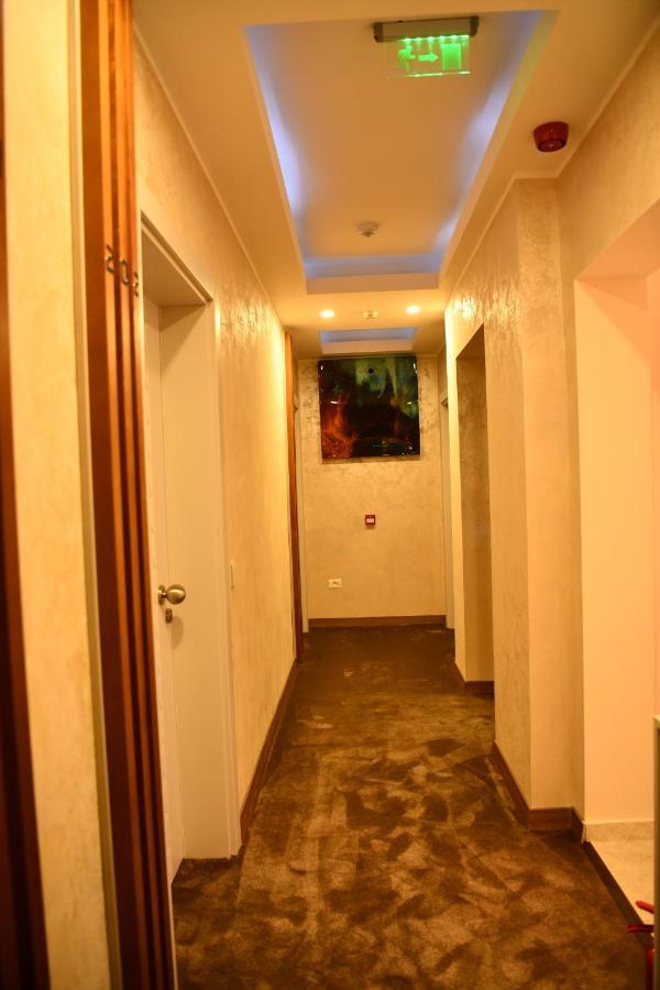 Quartz Boutique Hotel Mamaia Exterior foto